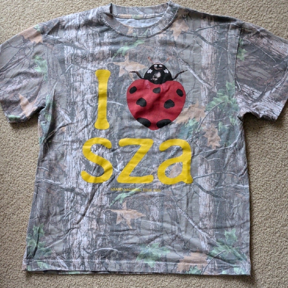 SZA GNX Tour camo T Shirt Size Medium